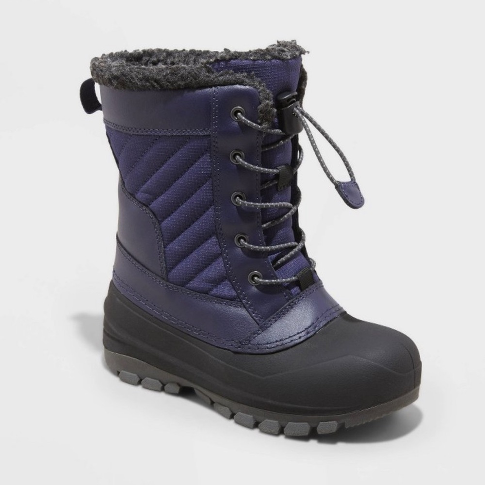Snow boots kids size 6